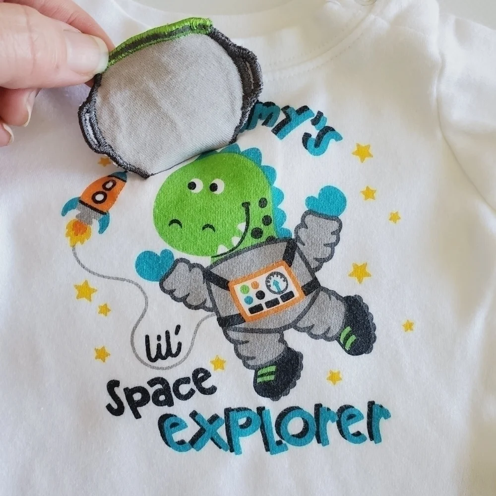 K1313 * Garanimals Mommy's Lil Space Explorer Bodysuit White Size 0-3M